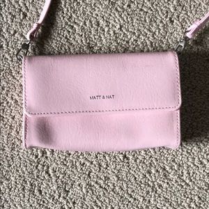 Matt and Nat vegan crossbody pink